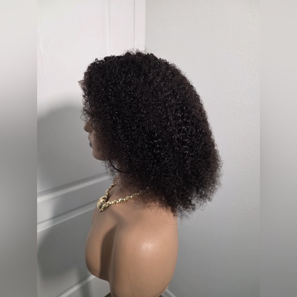12” Kinky Curly 13x4 Lacefront Human Hair Wig - Picture 6 of 13